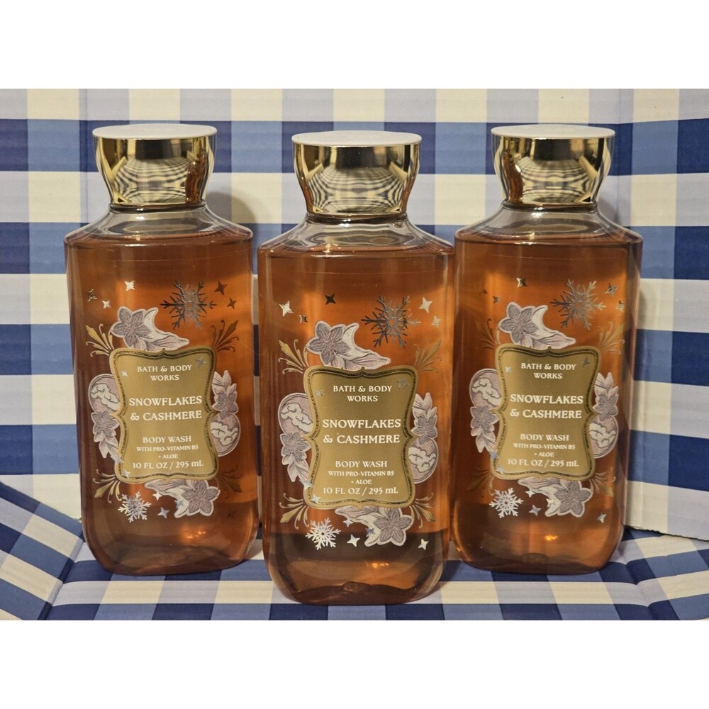New Bath And Body Works Snowflakes And Cashmere Body Wash Lot of 3
